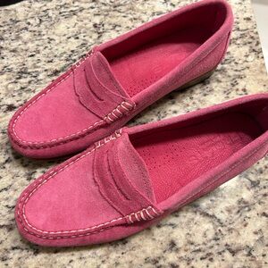 Women's Pink Suede Loafers